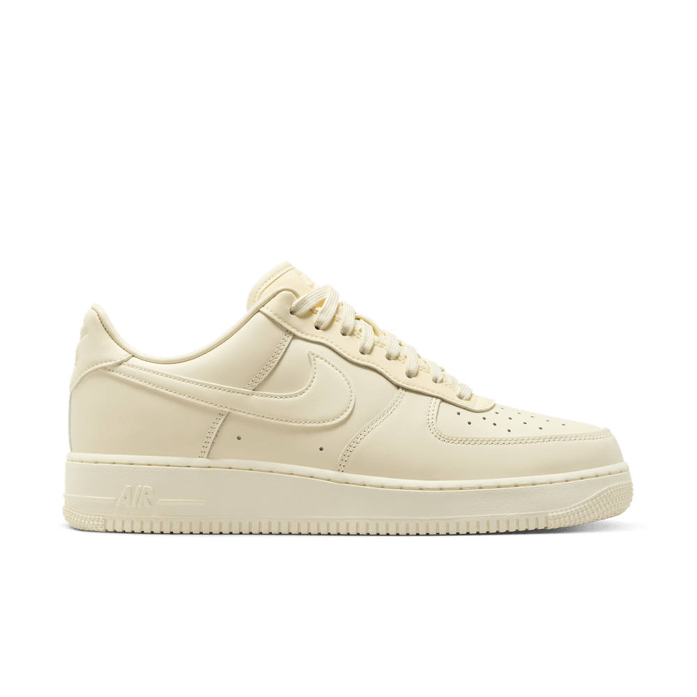 Nike Air Force 1 07 Fresh Men s Shoes Coconut Milk Bouncewear