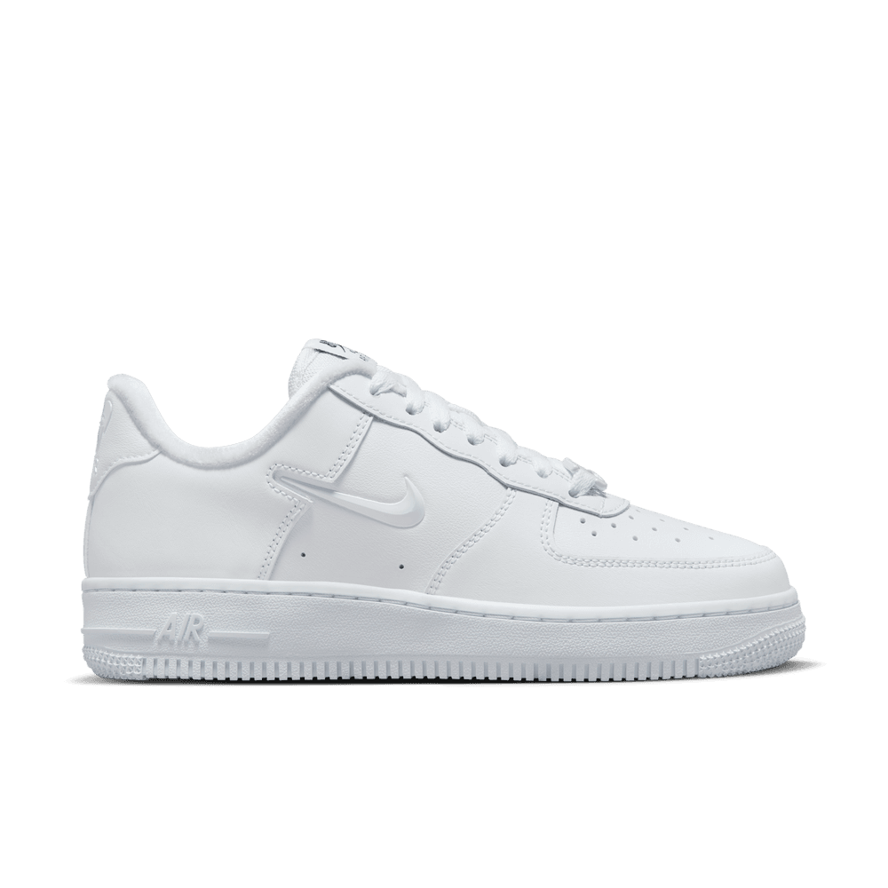 Nike Air Force 1 07 Women s Shoes White Bouncewear