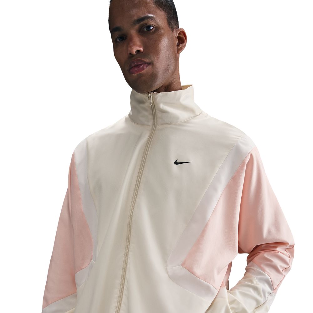 nike jacket under 1000