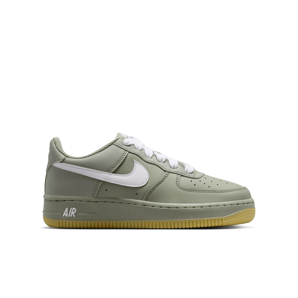 boys white air force ones