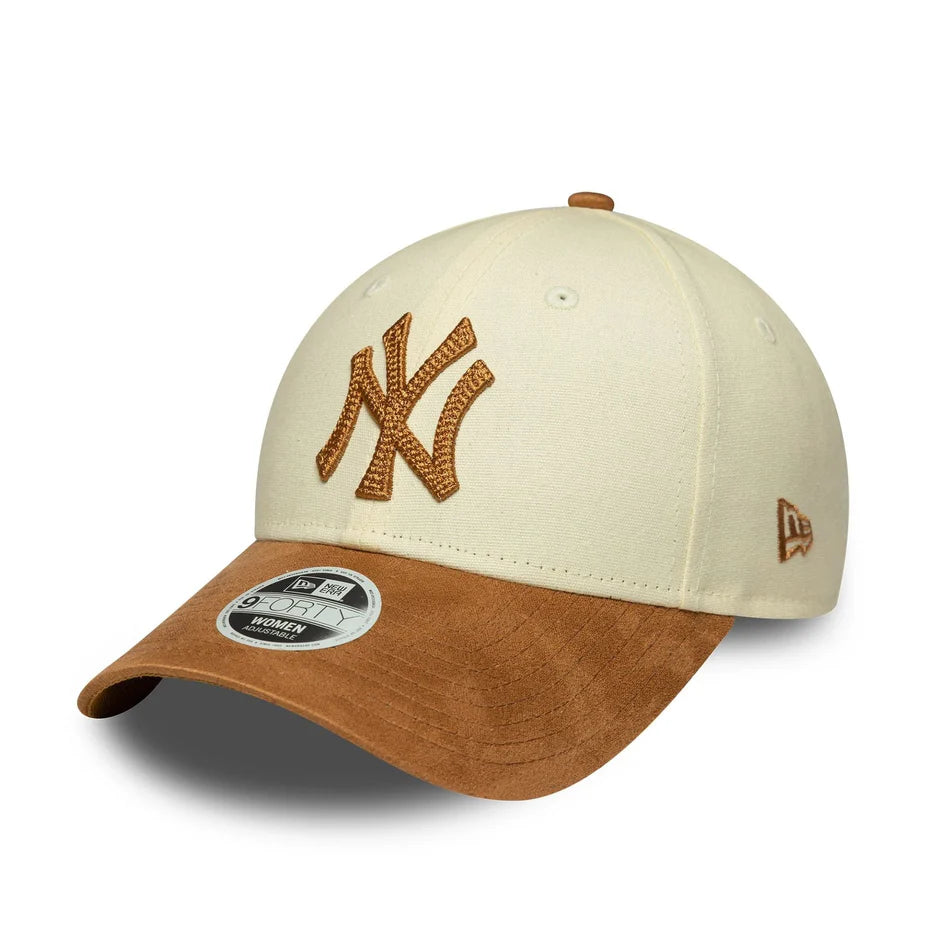 New Era New York Yankees Womens MLB 9FORTY Adjustable Cap 'Faux Suede/Cream'