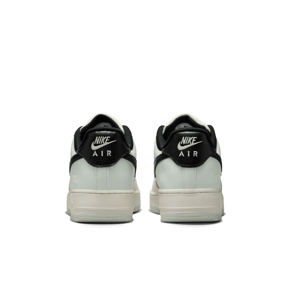 Nike Air Force 1 GORE-TEX Shoes 'Phantom/Black/Silver'
