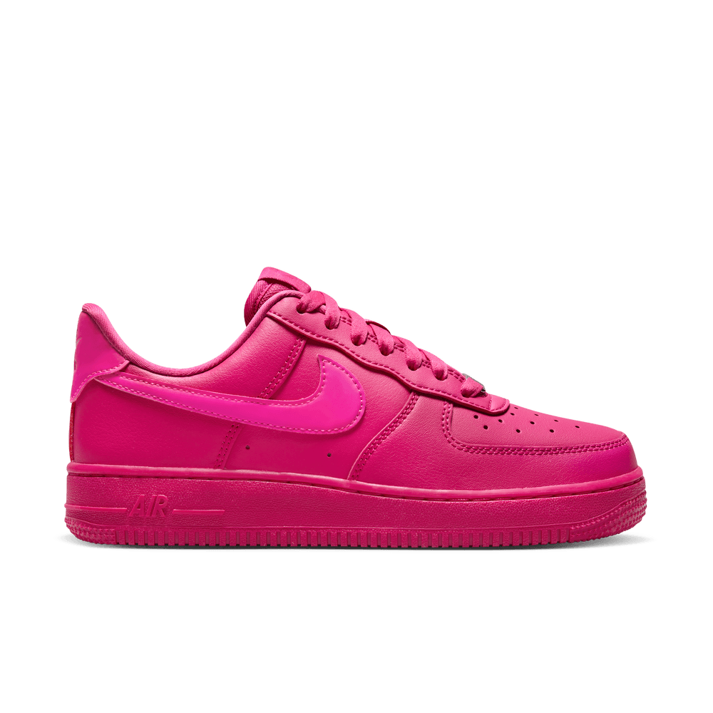 Nike air force on sale 1 bright pink