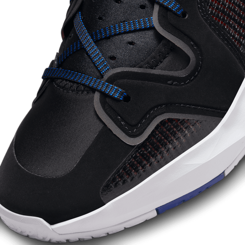 Basket Nike Air Jordan 1 noir/bleu/blanc (bouncewear.com) –