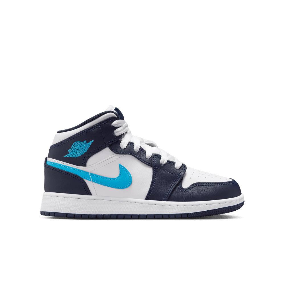 Air Jordan 1 Mid Big Kids' Shoes (GS) 'Obsidian/Powder Blue'