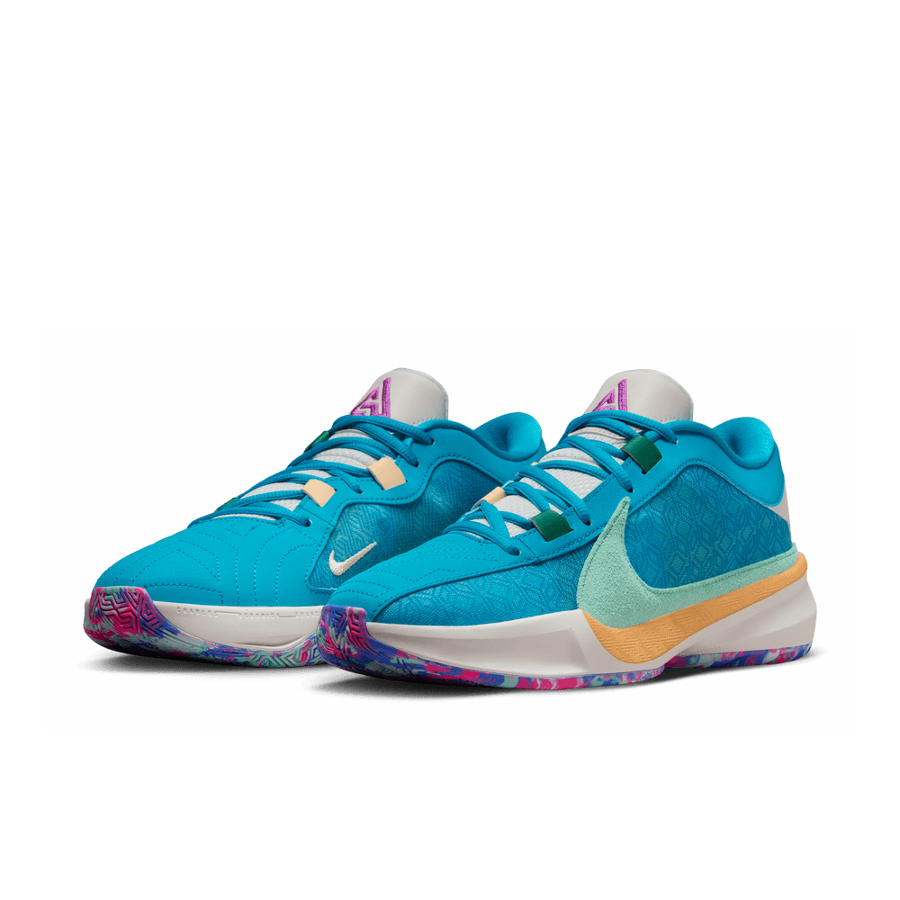 Giannis antetokounmpo nikes shop