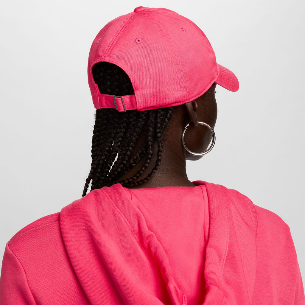 Nike Club Unstructured Futura Wash Cap 'Pink/White'