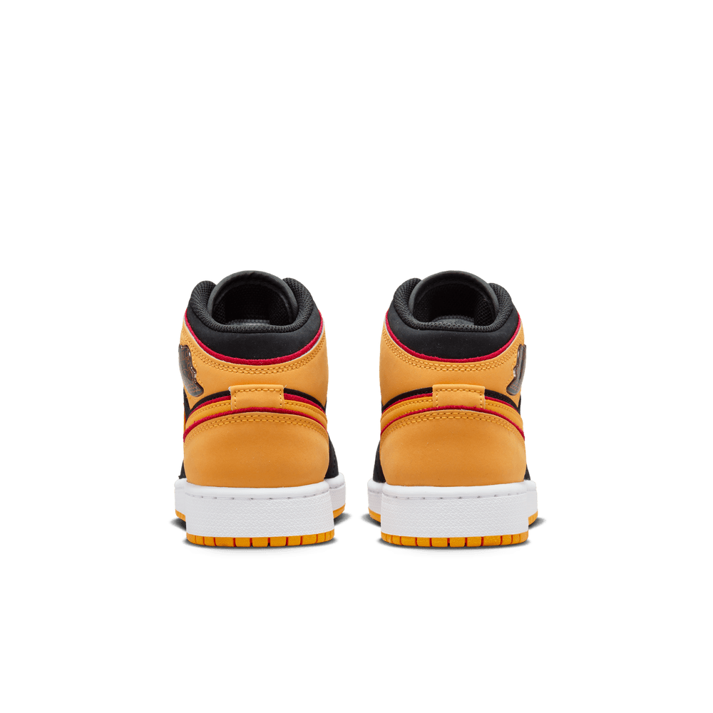 Air Jordan 1 Mid SE Big Kids' Shoes (GS) 'Black/Orange'