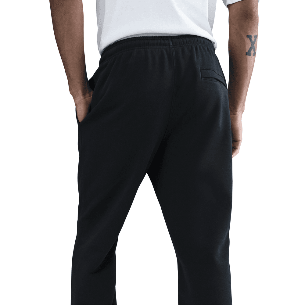 Nike Club Men's Joggers 'Black/White'