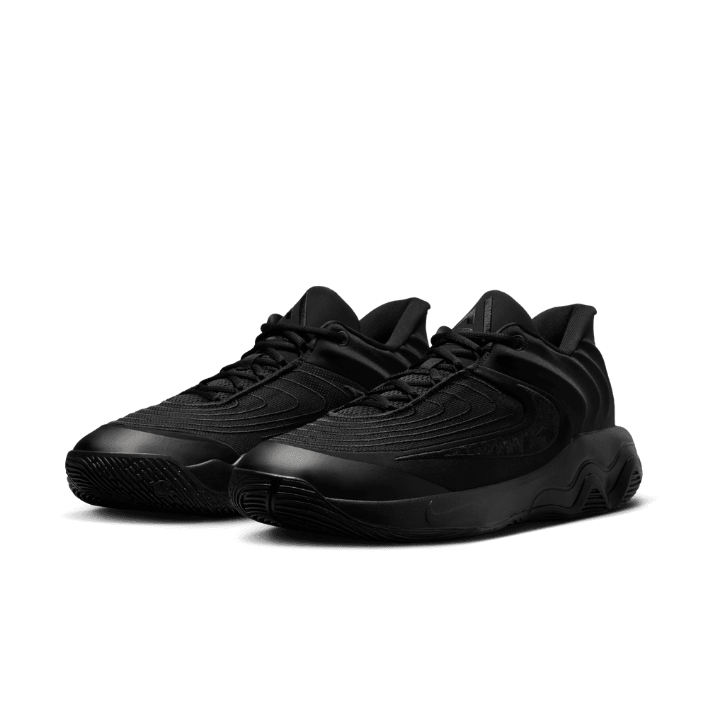 nike black referee shoes