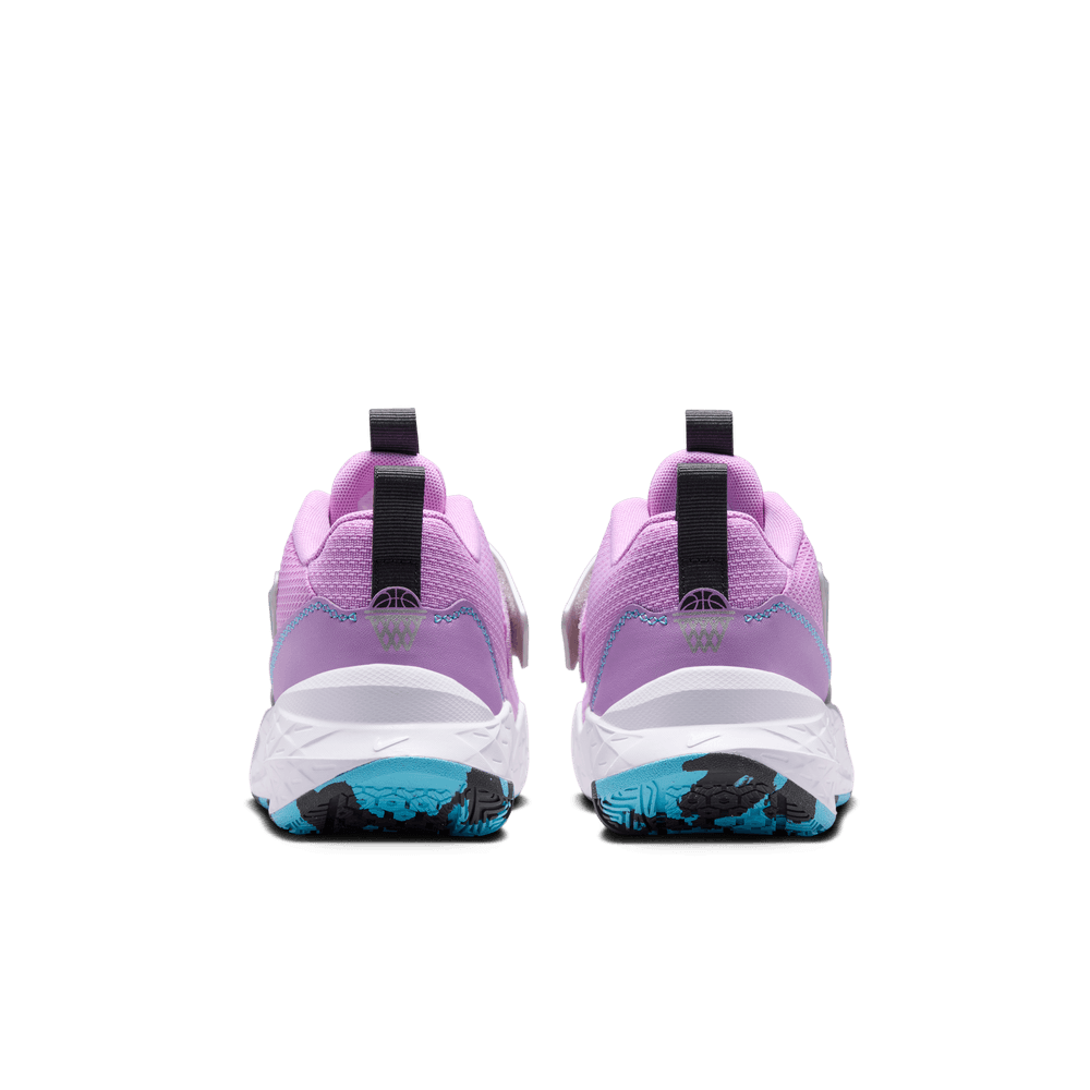 Nike Team Hustle D 12 Big Kids' Basketball Shoes (GS) 'Fuchsia/Baltic Blue'