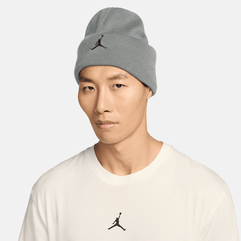 Jordan Peak Satin-Lined Beanie 'Smoke Grey'