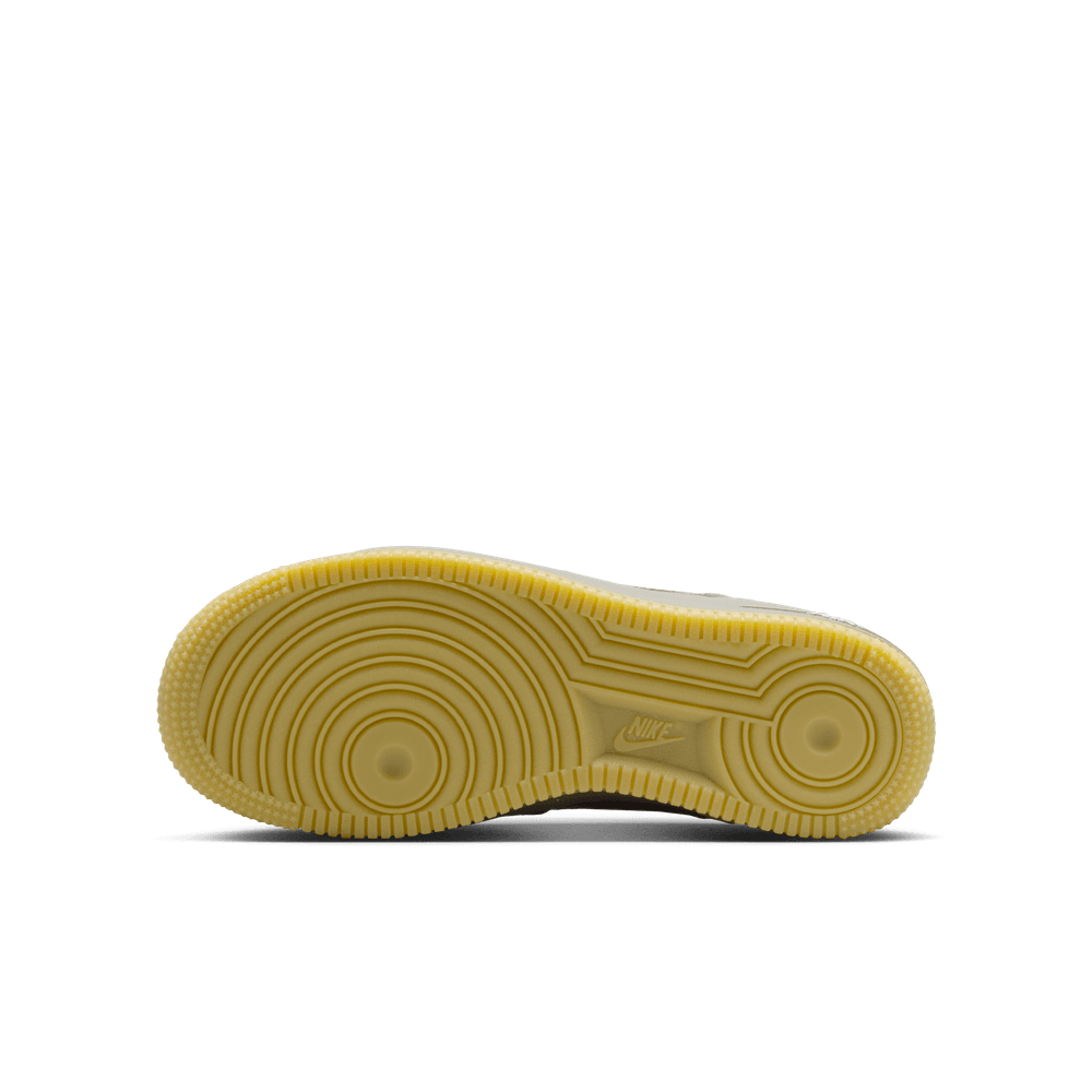 Nike Air Force 1 LV8 Big Kids' Shoes (GS) 'Light Army/White/Gum'