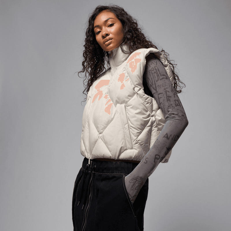 Jordan Brooklyn Women's Therma-FIT Quilted Puffer Vest 'Orewood'