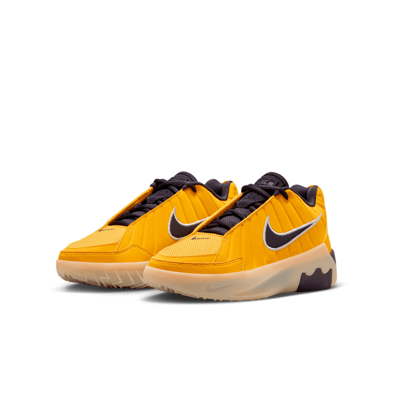 LeBron James LeBron Witness 9 Big Kids' Basketball Shoes (GS) 'Amarillo/Purple'