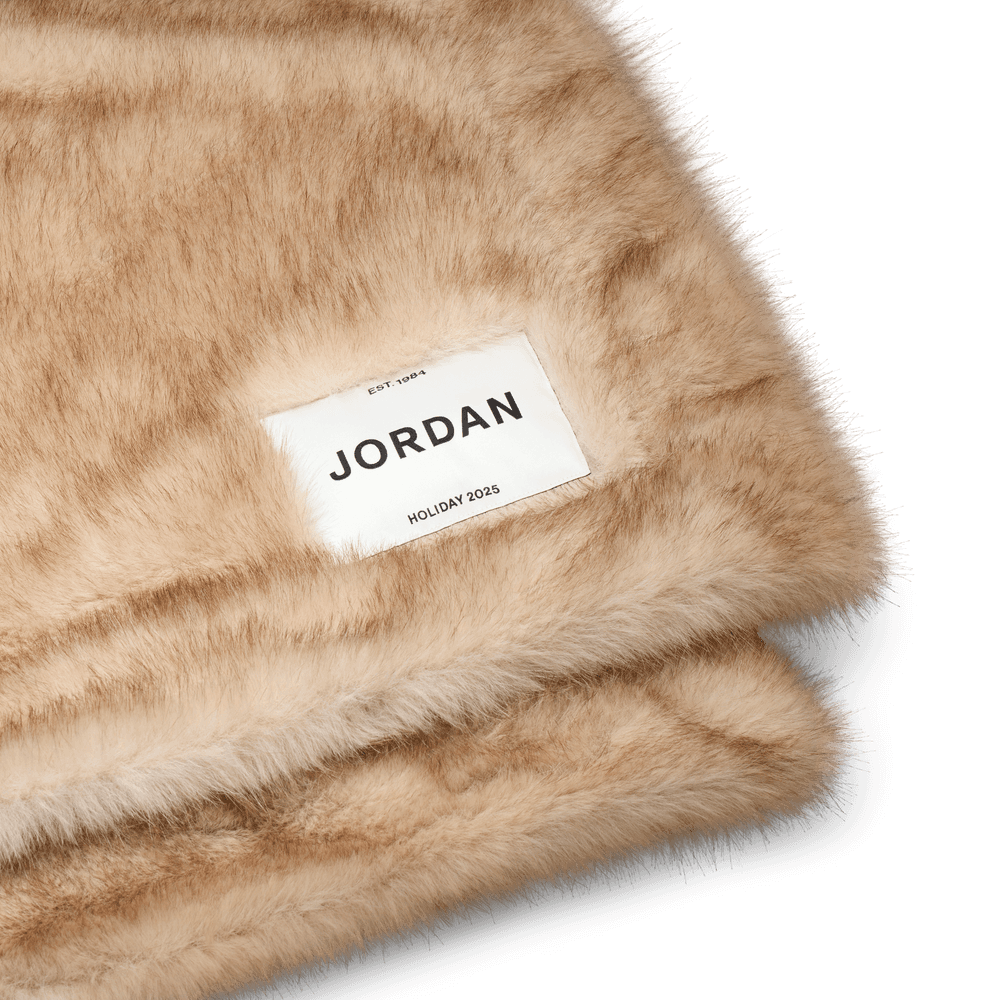 Jordan Brooklyn Fuax Fur Blanket 'Orewood'