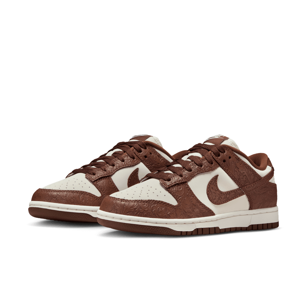 Nike Dunk Low Women's Shoes 'Sail/Fauna Brown'