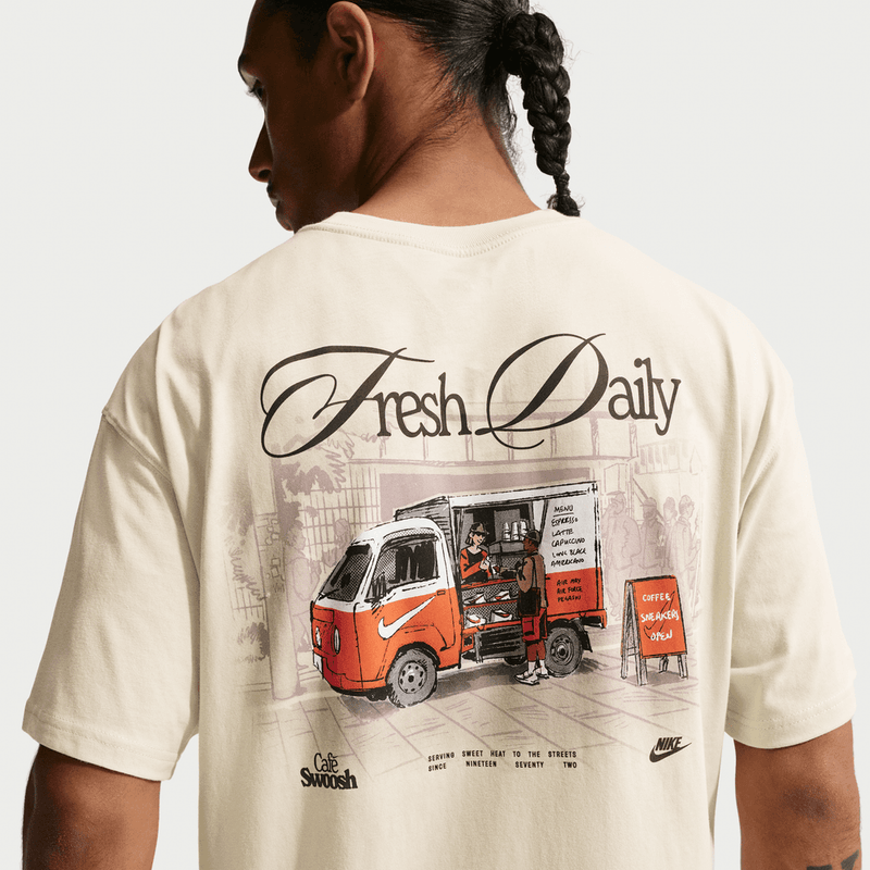 Nike Sportswear T-Shirt 'Light Khaki'