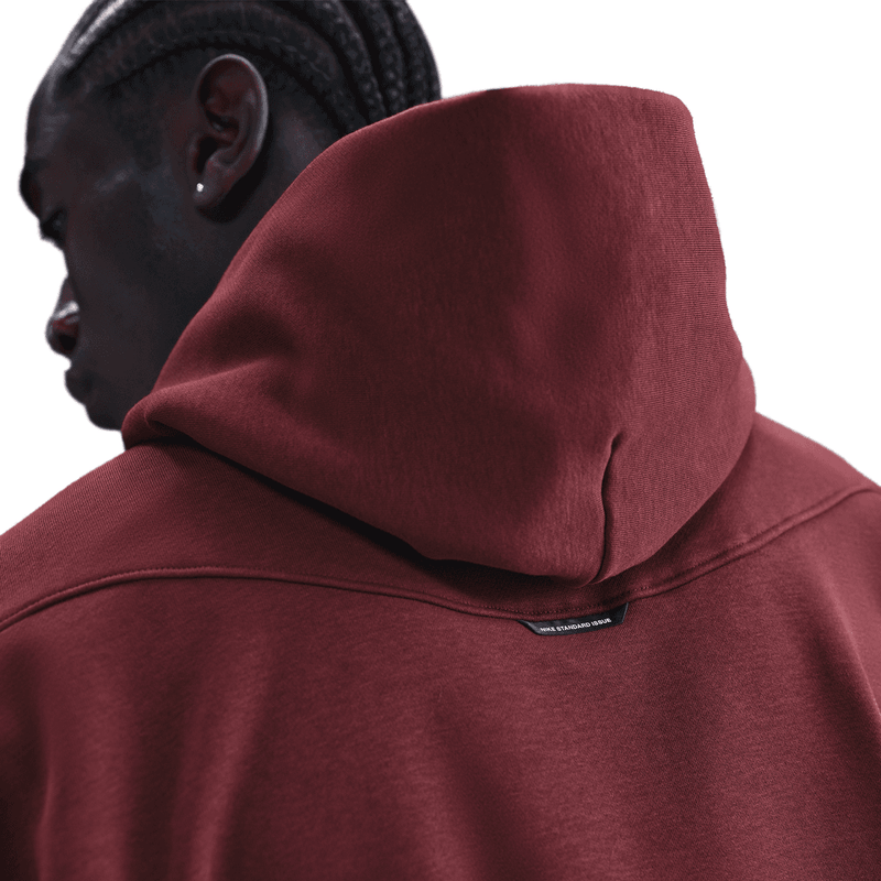 Nike Standard Issue Men's Therma-FIT Brushed Basketball Pullover Hoodie 'Dark Team Red'