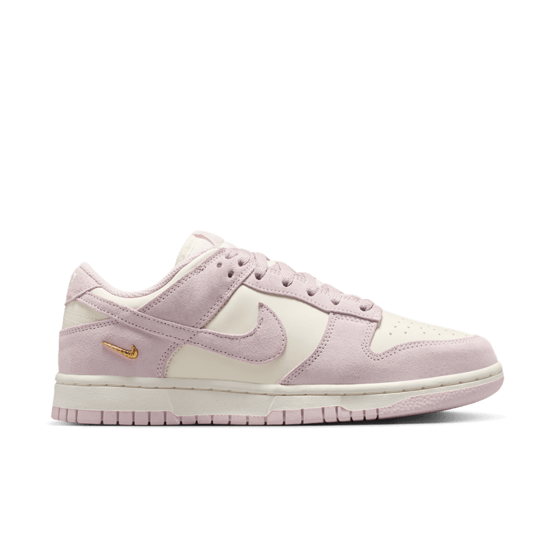 Nike Dunk Low Women's Shoes 'Sail/Pearl/White'