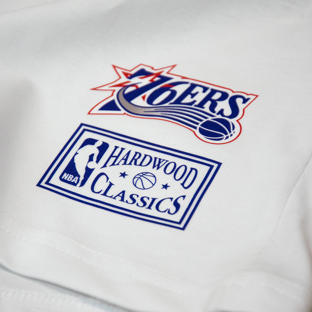 Mitchell & Ness Classic Sport Allen Iverson Philadelphia 76ers T-Shirt 'White'