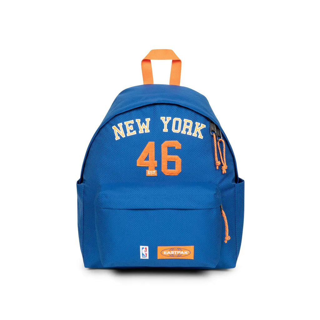 Eastpack Day Pak'r D0P New York Knicks Heritage Backpack 'Blue'