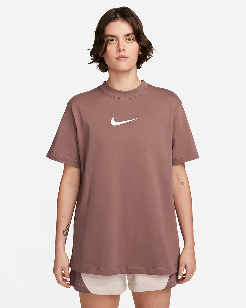 Nike Sportswear Women's T-Shirt 'Plum Eclipse/White'