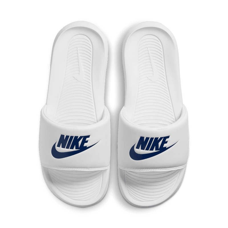 Nike benassi white and 2024 blue