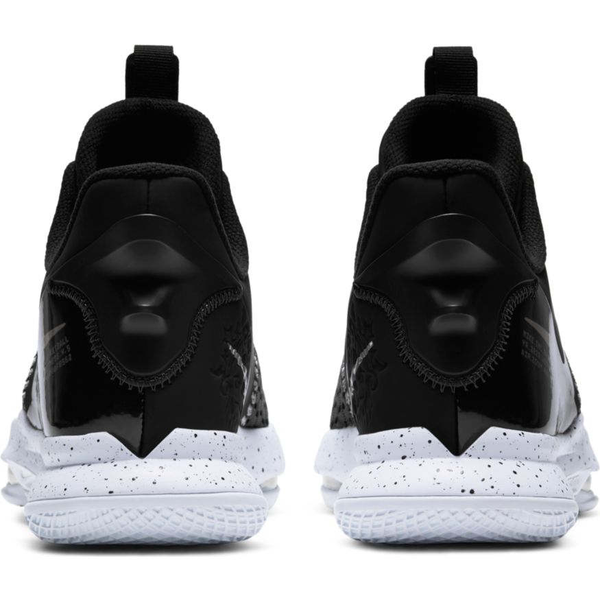 LeBron Witness 5 Basketball Shoe 'Black/Silver/White'