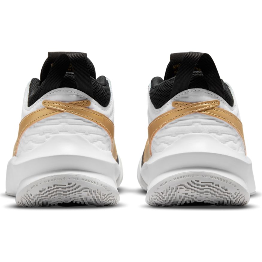 Nike Team Hustle D 10 Big Kids' Basketball Shoes (GS) 'Black/Gold/White'