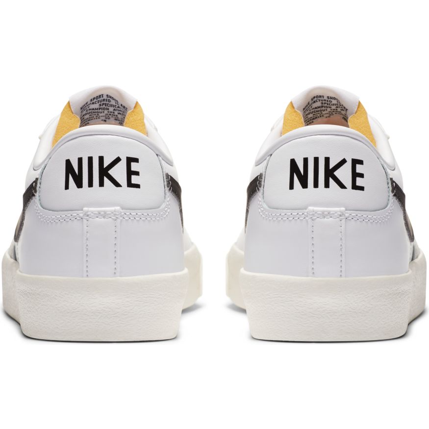 Nike blazer online geel