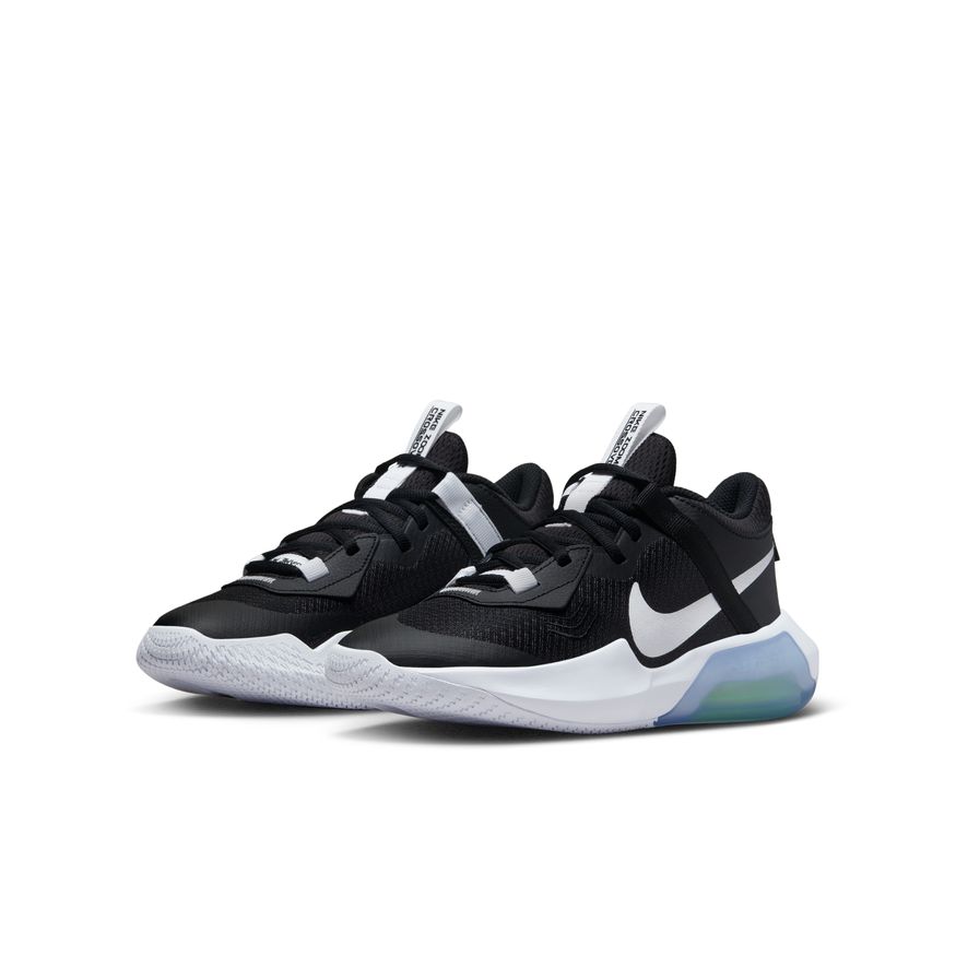 Nike Air Zoom Crossover Big Kids' Basketball Shoes (GS) 'Black/White/Volt'