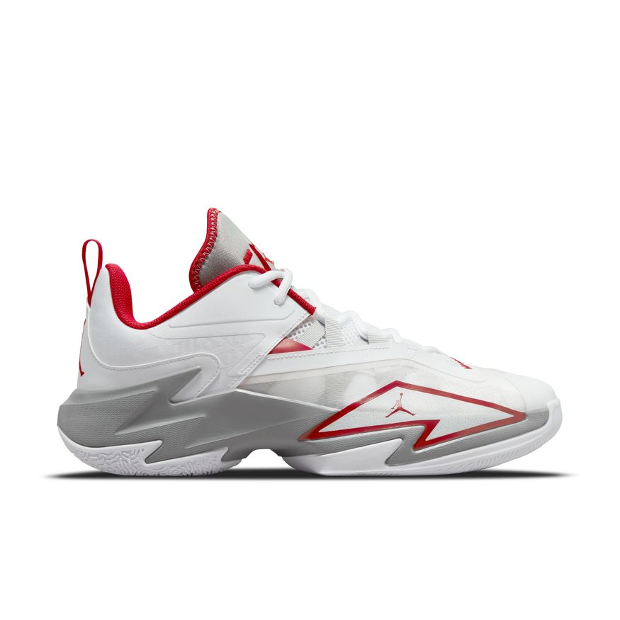 Red and white jordan basketball shoes Clearance