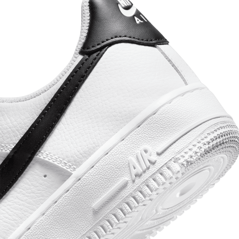 Nike Air Force 1 '07 Women's 'White/Black'