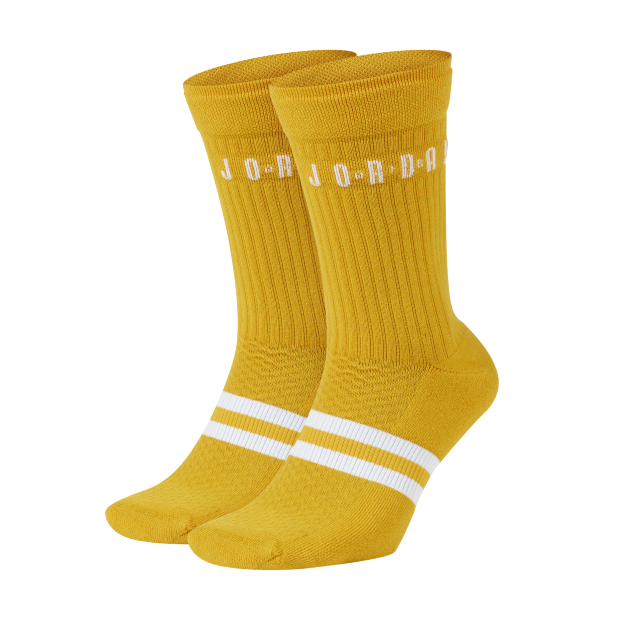 Jordan Legacy Crew Socks 'Sulfur/White'